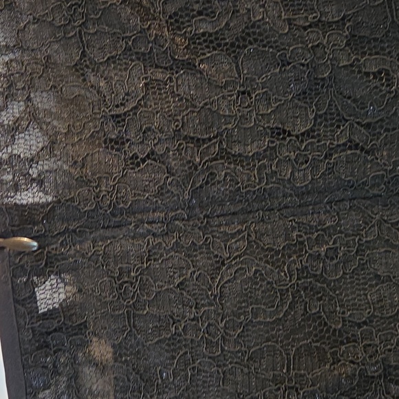 Ann Taylor Elegant Black Lace Top With Bow On Front 6 - Picture 9 of 10